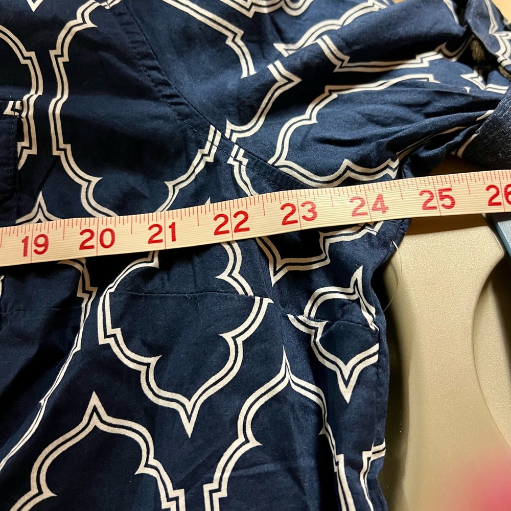 Button down Shirt - Picture 6 of 6